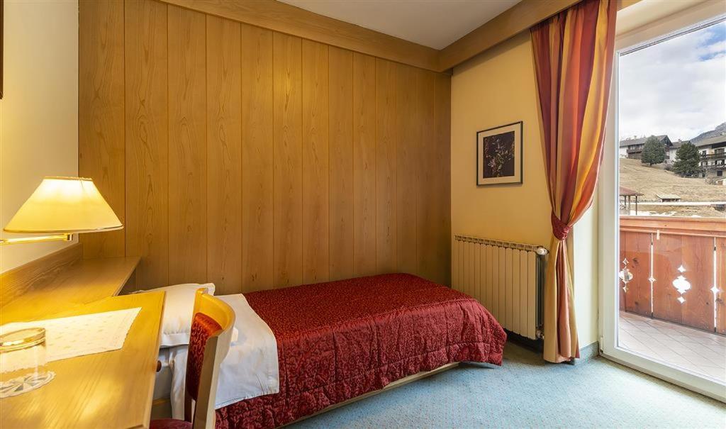 Hotel La Serenella 3*